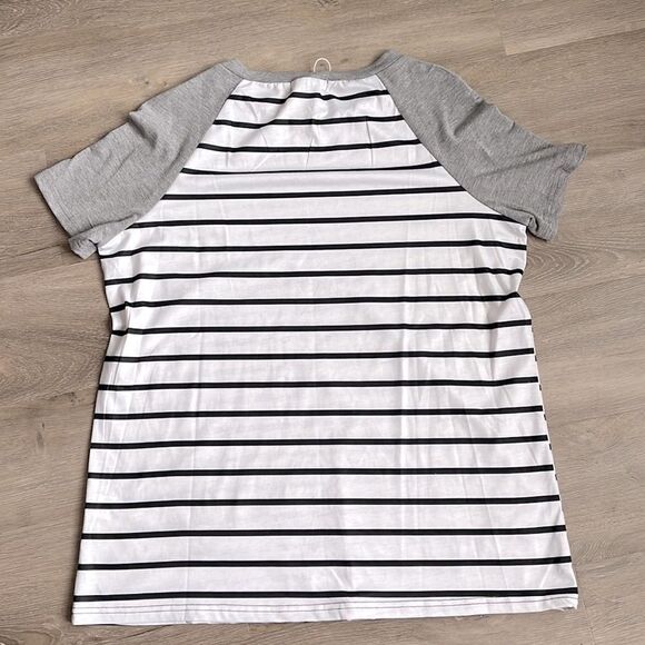 NWT Womens ePretty Short Sleeve Shirt Size Large - Picture 3 of 3